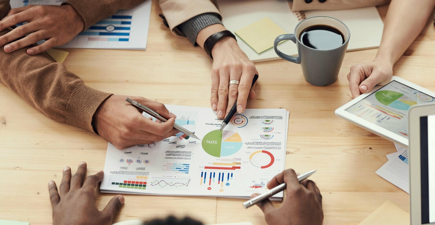 Especialista analisa estudos de mercado e dá dicas de investimentos para 2025