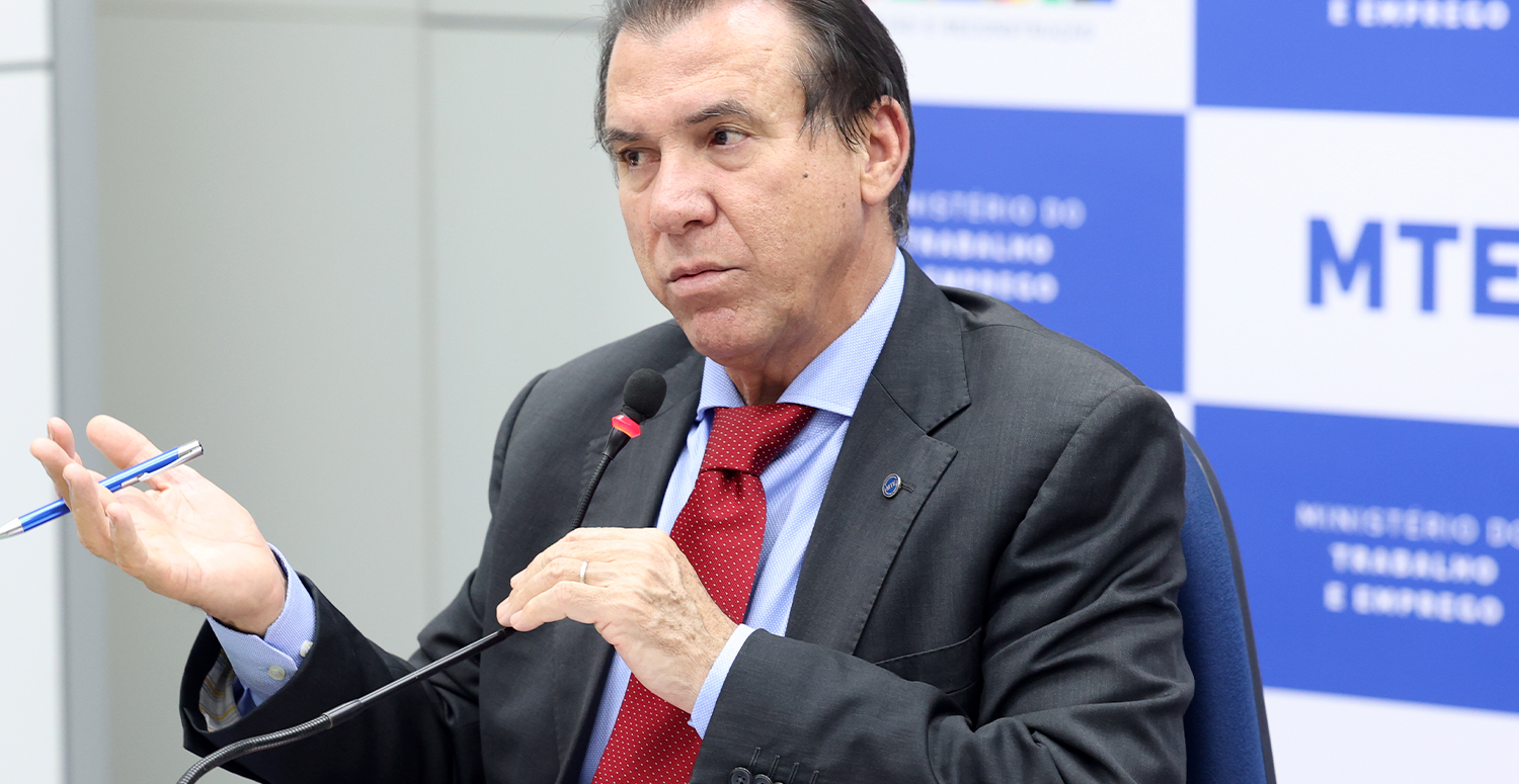 Novas regras para trabalho em feriados podem ser adiadas novamente