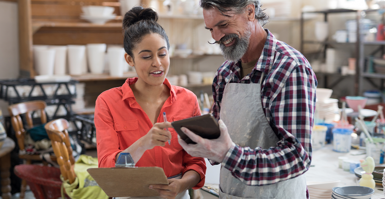 Mais de 500 mil MEIs ultrapassaram o limite de faturamento  em 2024; número é 30 vezes maior que em 2023