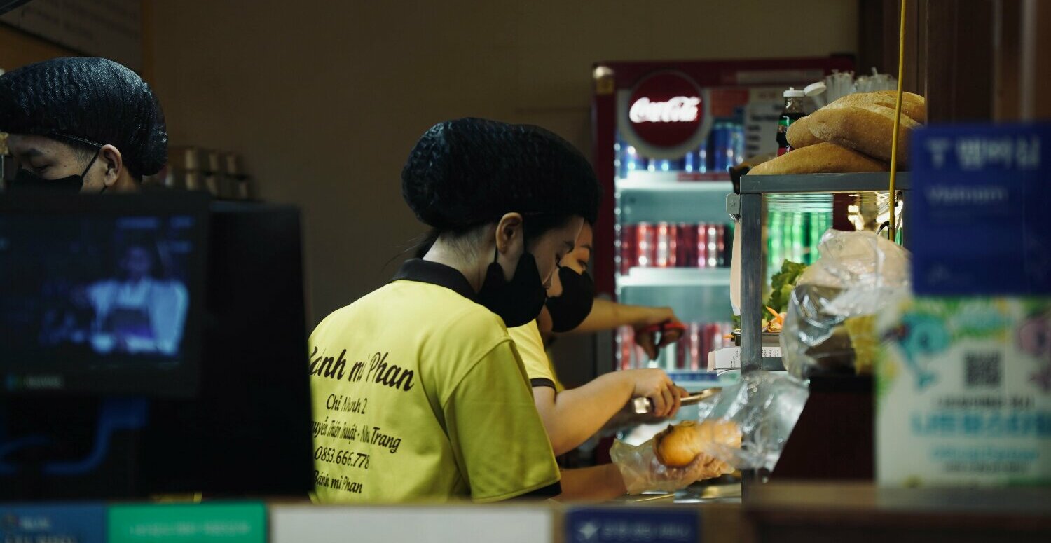 Reforma tributária impõe automação financeira para bares e restaurantes, aponta tributarista