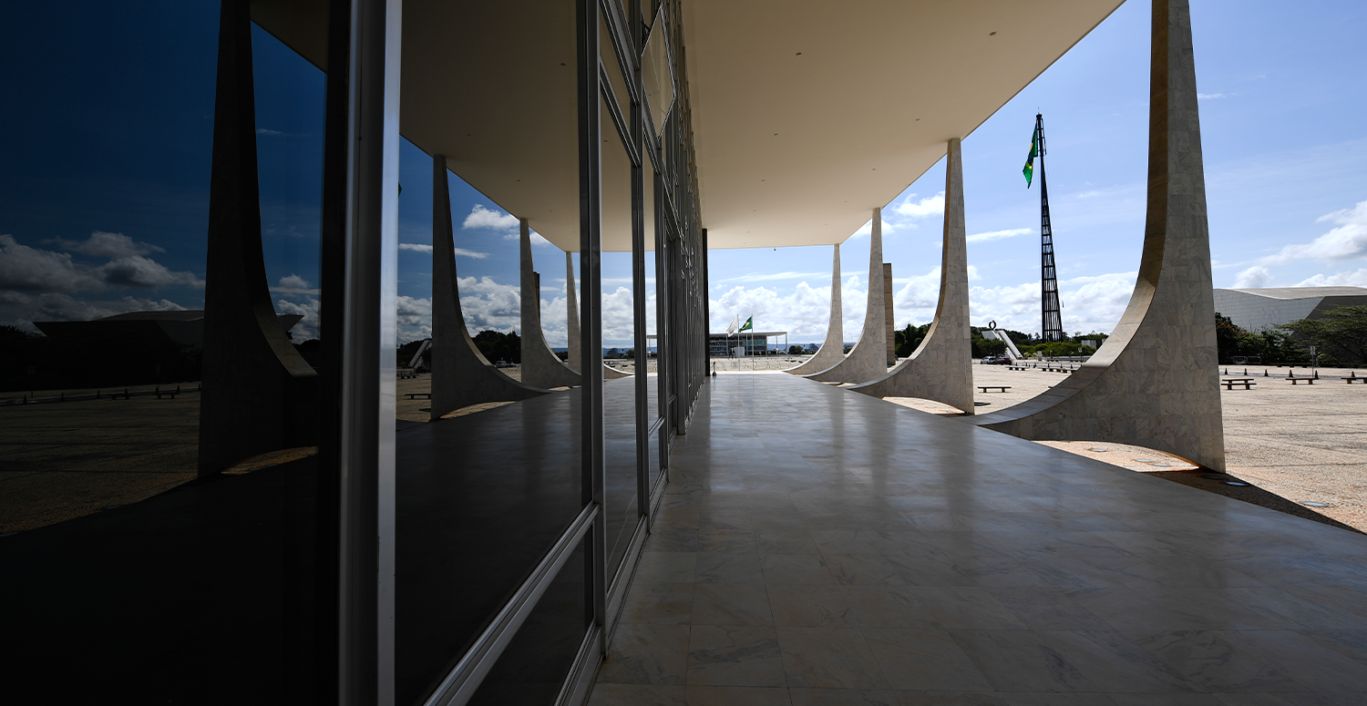 STF julgará validade do prazo de prescrição do auxílio emergencial