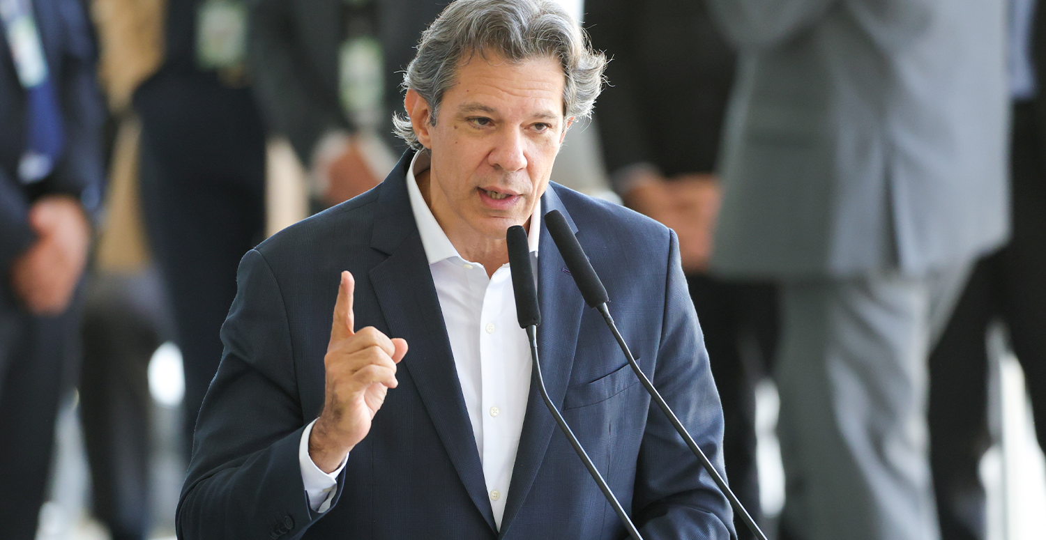 Governo prepara pacote para proteger empregos após tarifaço dos EUA