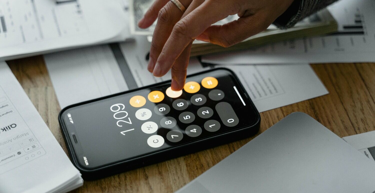 Alta do IOF impulsiona busca por alternativas legais de economia