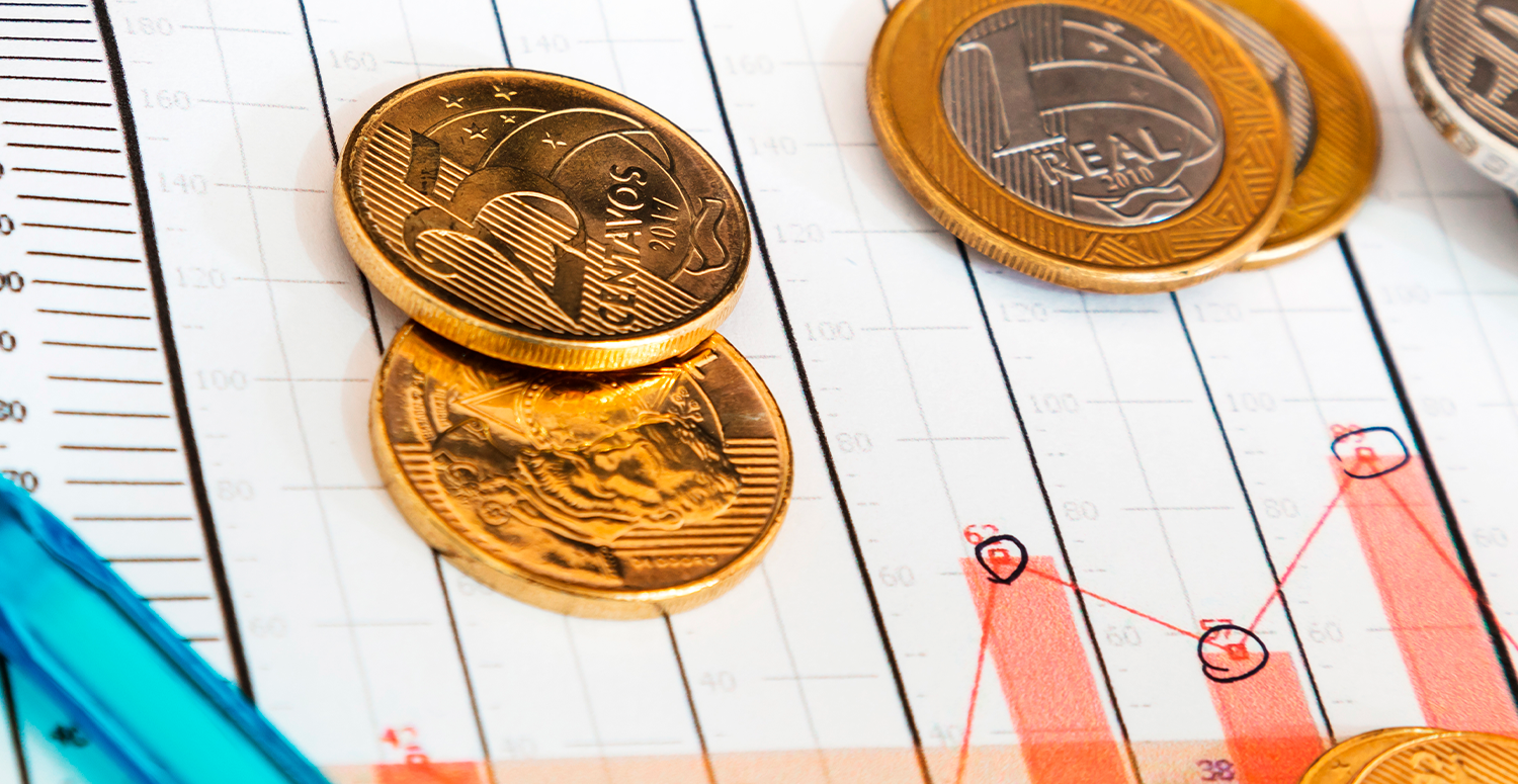 Governo antecipa restituição do IR para conter desaceleração do PIB