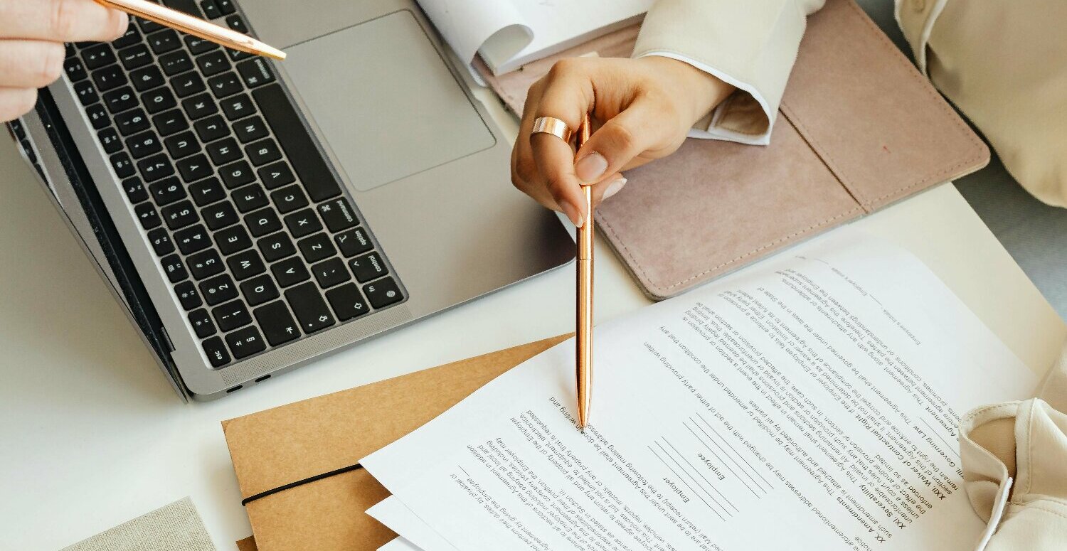 Compliance e contratos: como evitar passivos ocultos e a responsabilidade solidária do contador